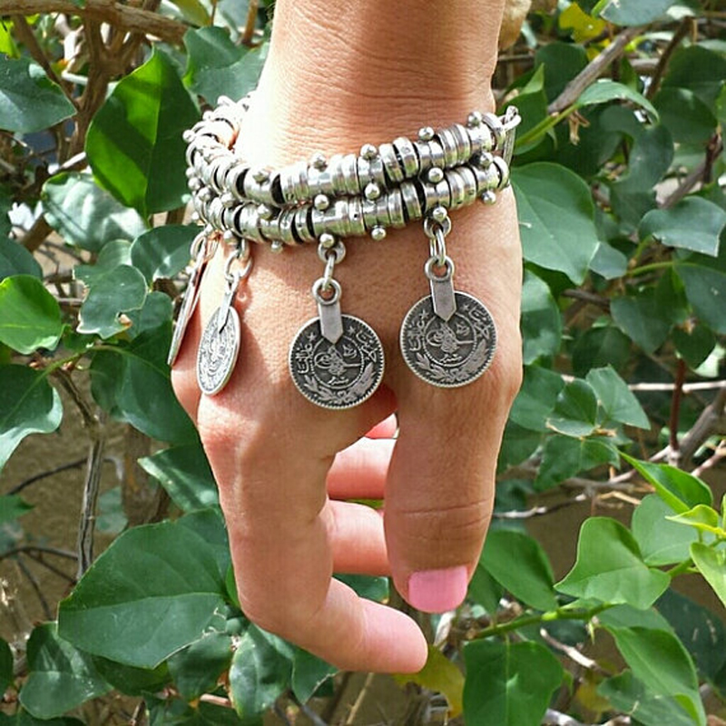 Vintage sikke püskül Charm bil - Men Accessories India incelemesi ve fiyatı