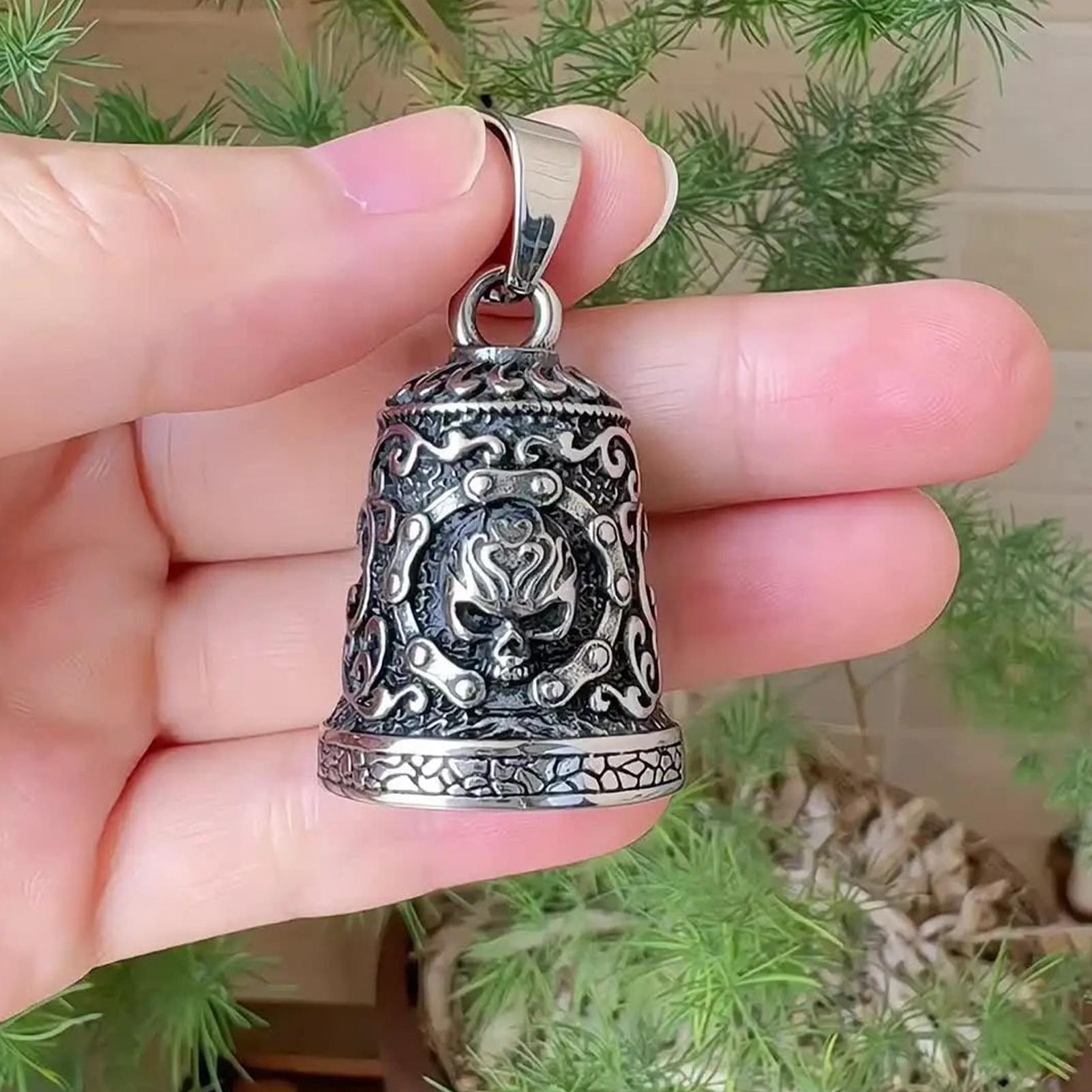 Kafatası çanı Charm motosiklet - Men Accessories Chain incelemesi ve fiyatı